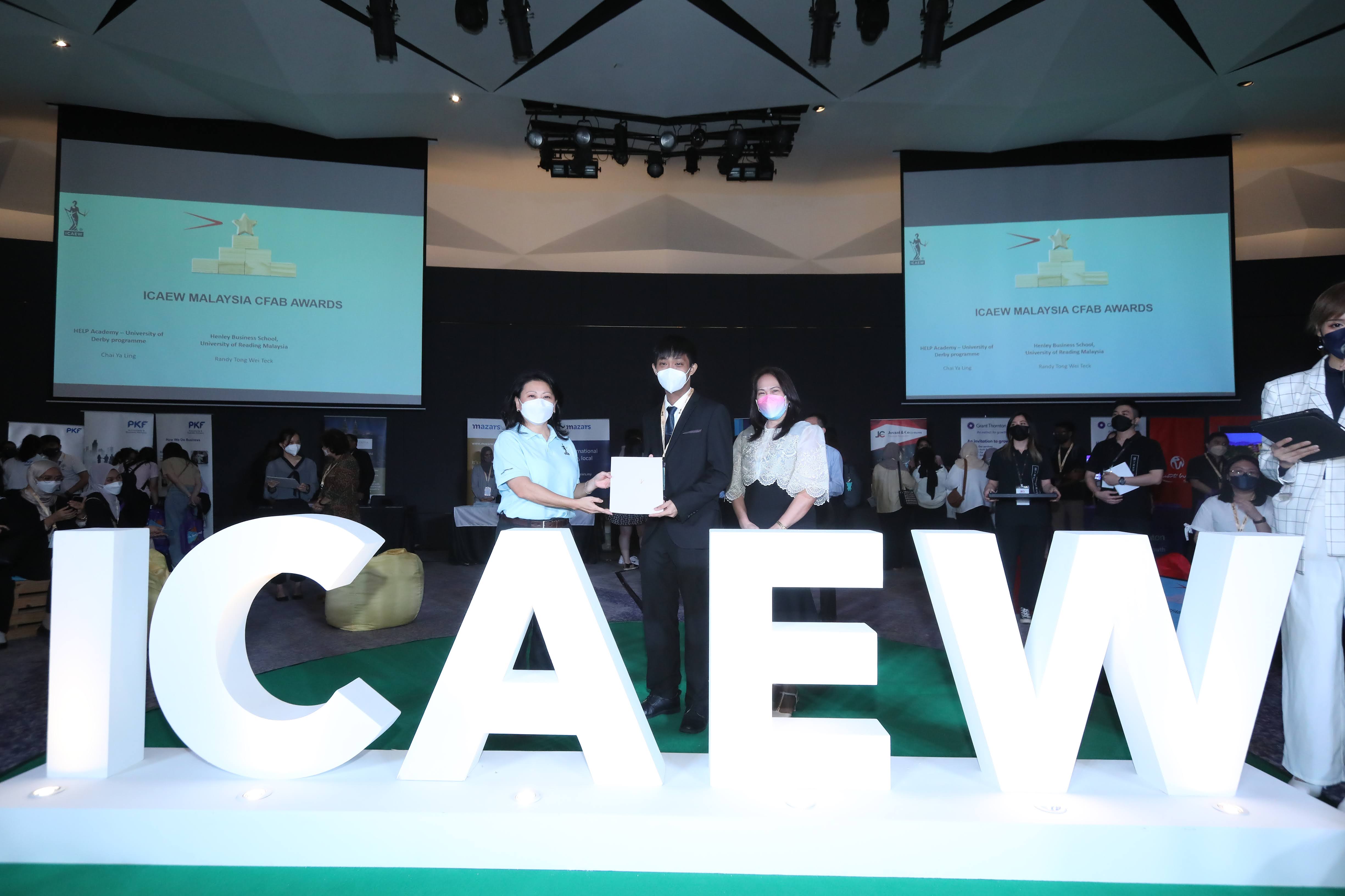 Outstanding graduates receiving awards at the ICAEW Malaysia CFAB Awards ceremony
